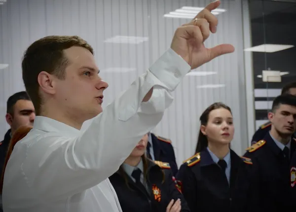 8 мая ЦОДД МКУ МО г. Краснодар «ЦМДДТ» посетили студенты Краснодарского университета Министерства внутренних дел… — фото 3
